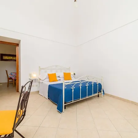 Estate4home- Sunshine House Holiday home *